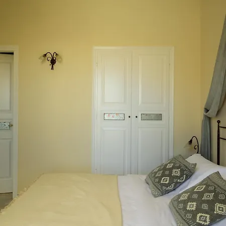 Hotel Ikio Concept Santorini *