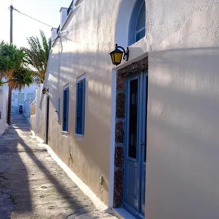 Ikio Concept Santorini Hotel Pýrgos