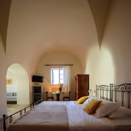 Ikio Concept Santorini