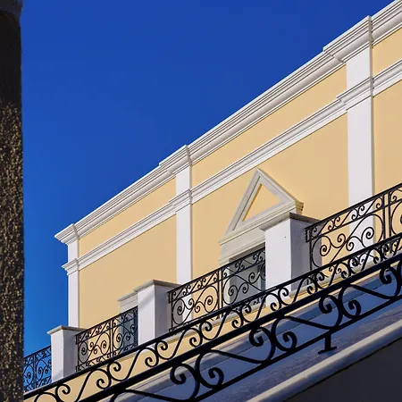 Ikio Concept Santorini Otel Pýrgos