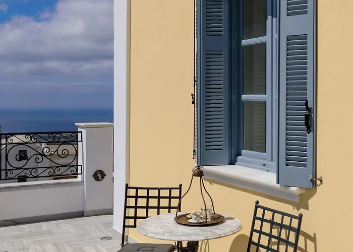 Ikio Concept Santorini ホテル *