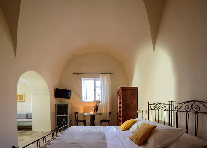 Ikio Concept Santorini