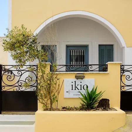 فندق Ikio Concept Santorini *