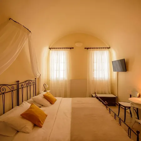 Hotel Ikio Concept Santorini Pyrgos Kallistis