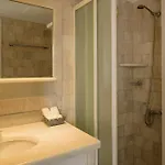 Ikio Concept Santorini Hotel Pýrgos