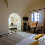 Hotel Ikio Concept Santorini *
