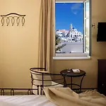 Ikio Concept Santorini