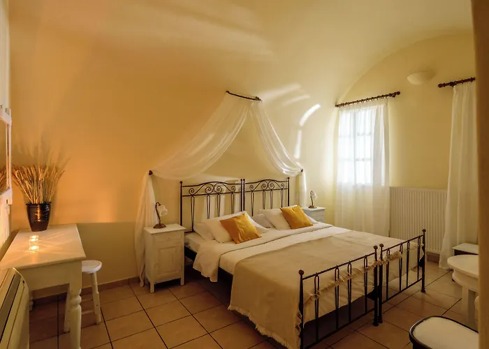 Ikio Concept Santorini Pýrgos